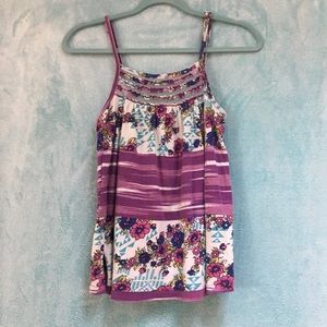 Purple floral tanktop w/ adjustable straps